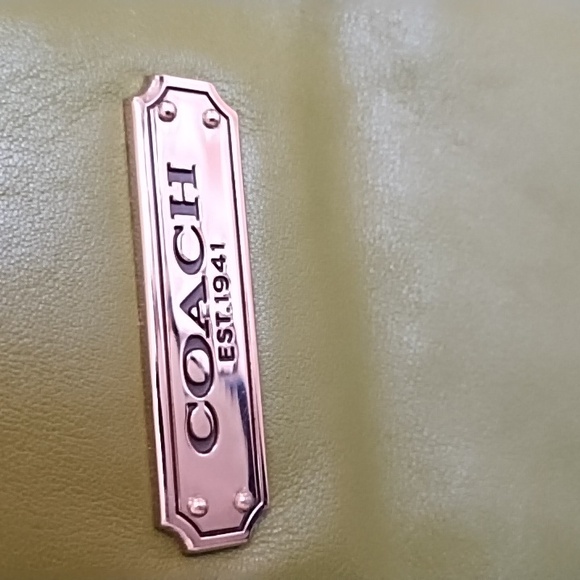 Coach 💚 Leather Grass Green Bag - Picture 2 of 16